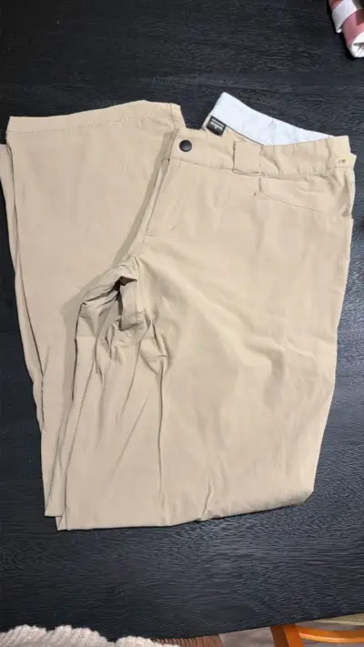 Pantalones beige de mujer montaña - miniatura 1