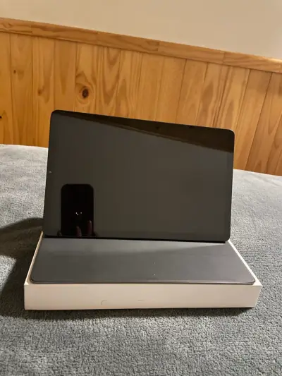 Tablet Samsung Galaxy Tab S6 Lite + lápiz original - miniatura 2