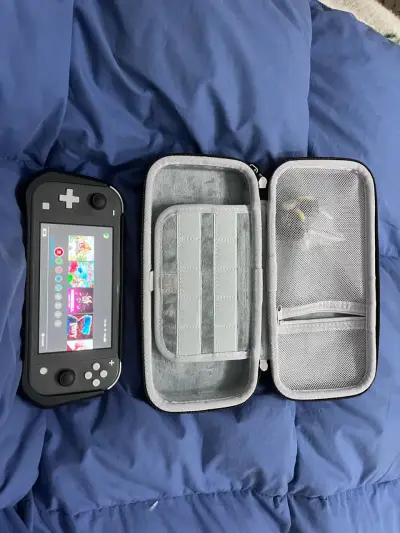 🎮 Nintendo Switch Lite + accesorios - miniatura 2