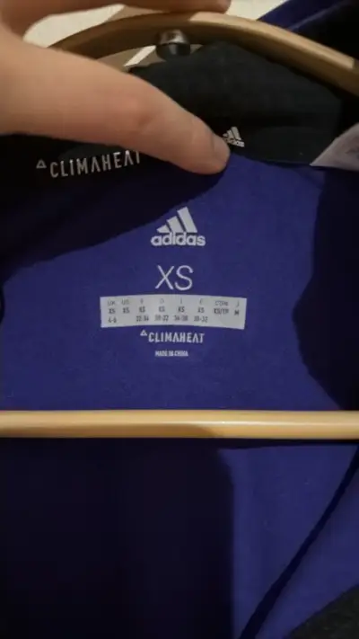 Chaqueta deportiva Adidas Climaheat morada - miniatura 2