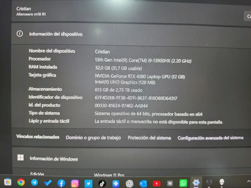 Notebook Alienware M18 R1 - 4