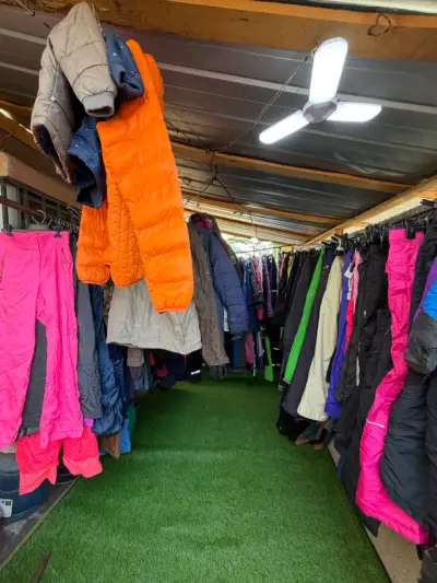 Ropa para la nieve y el frio - miniatura 1
