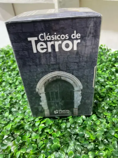 Colección Clásicos de Terror Plutón Ediciones - miniatura 1