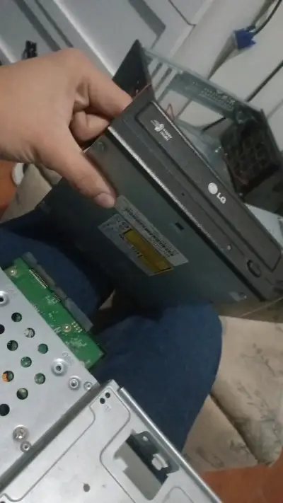 Kit para la placa madre de Gigabyte modelo ga-m68m - miniatura 5