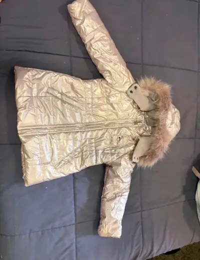 Chaqueta de invierno con capucha de piel - miniatura 1