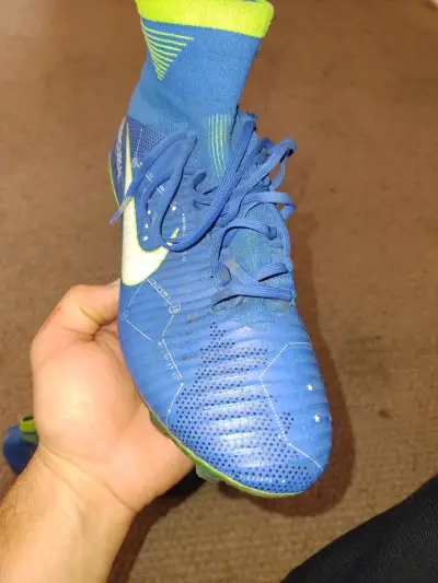 Botines Nike Mercurial azules para fútbol - miniatura 2