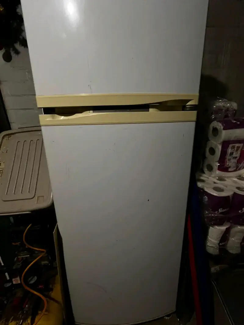 Refrigerador Whirlpool de dos puertas - 3
