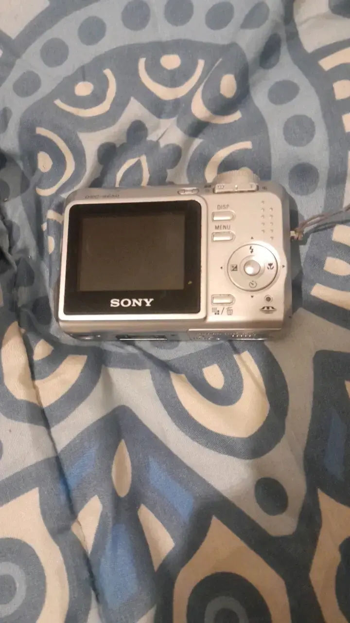 Sony cybershot DSC-S650 con estuche original SONY - 2