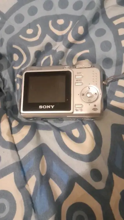 Sony cybershot DSC-S650 con estuche original SONY - miniatura 2