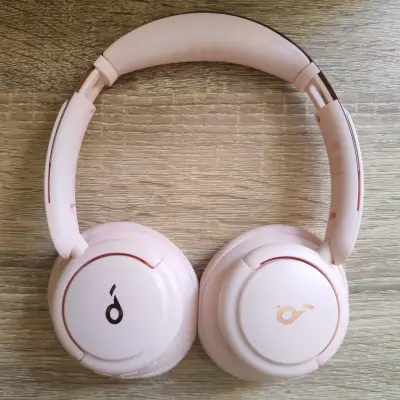 Audífonos Soundcore Q30 Rosados - miniatura 1