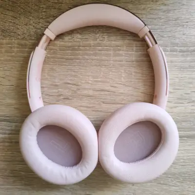 Audífonos Soundcore Q30 Rosados - miniatura 2