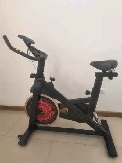 Bicicleta Spinning Ultimate Fitness - miniatura 1