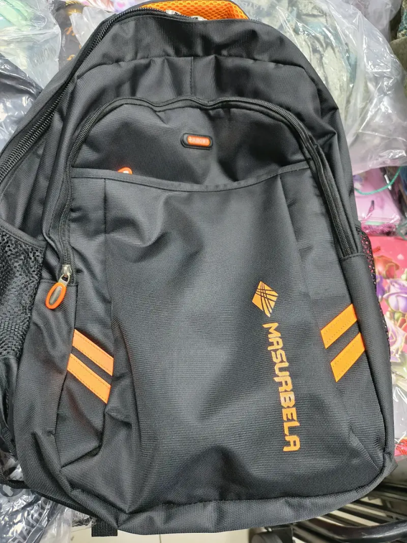 Mochila negra Haibow con detalles naranjas - 4