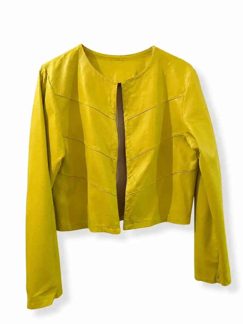 Chaqueta amarilla de cuero sintético