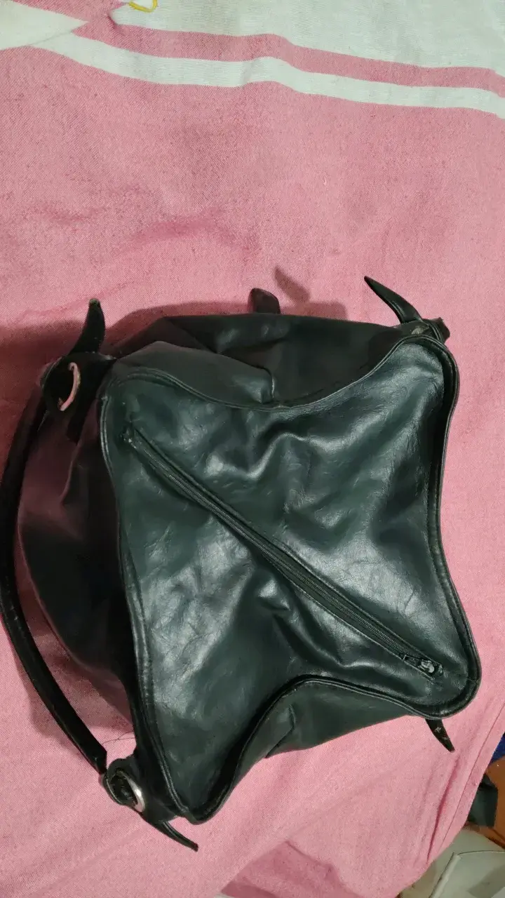 Bolso de cuero negro elegante - 2