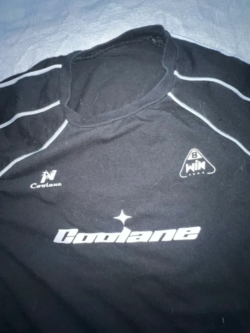 Polera negra Coolane talla M - 2