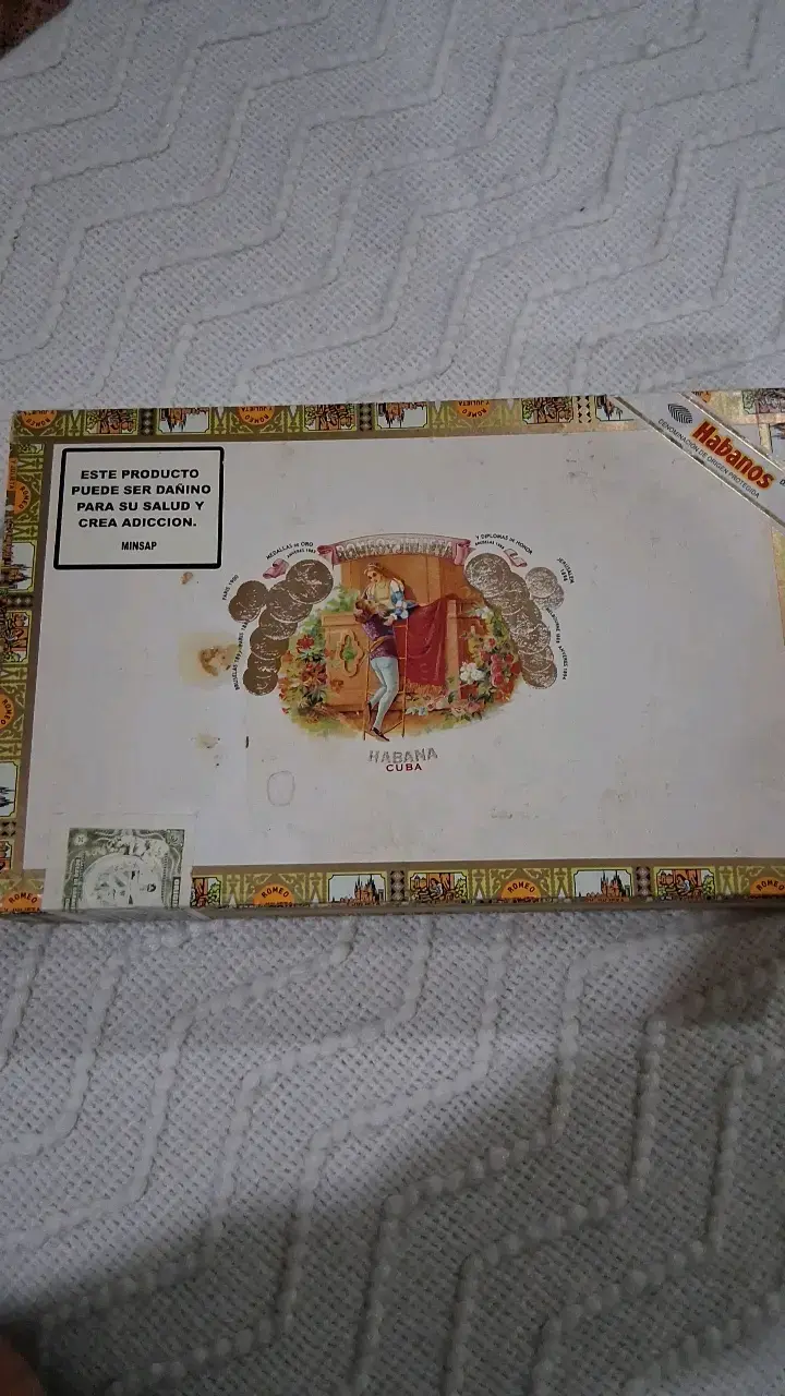 Caja de puros Romeo y Julieta Habana - 3