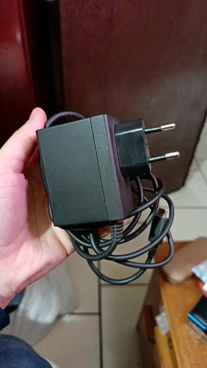 Cargador original Nintendo para consola - 2