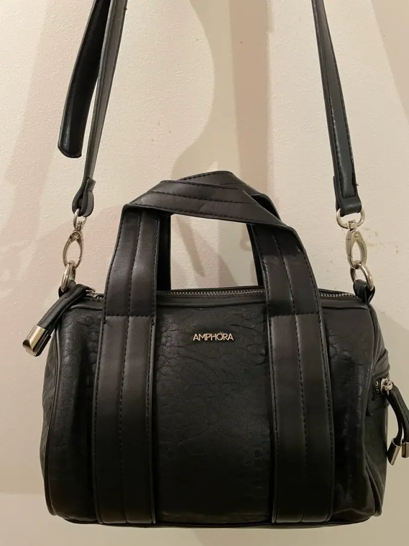 Bolso negro Amphora de cuero sintético