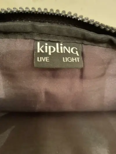 Mochila Kipling verde con llavero - miniatura 3