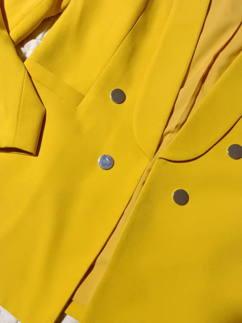 Blazer amarillo elegante para mujer - 2