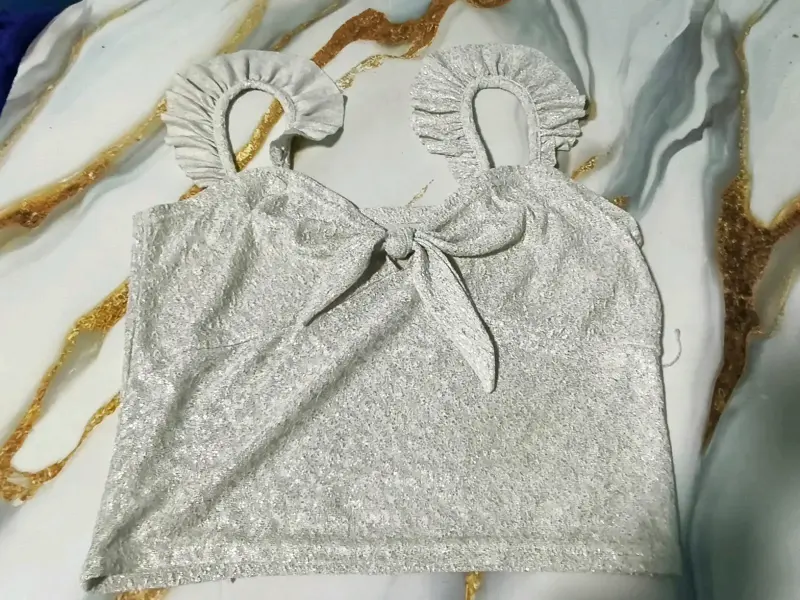 Polera manga larga con estampado de mariposas - 3