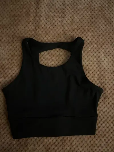 Top deportivo negro para mujer - miniatura 1