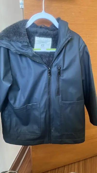 Chaqueta impermeable negra para niños Colloky - miniatura 1