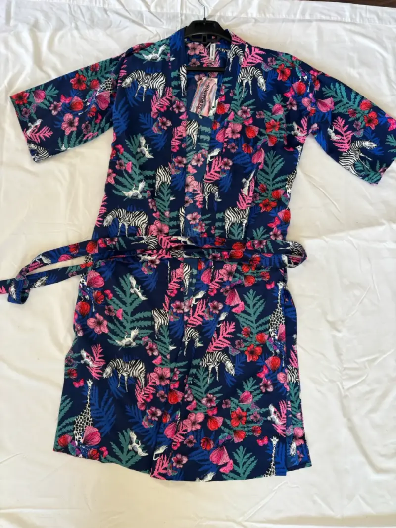Bata kimono estampado floral y animal print - 2