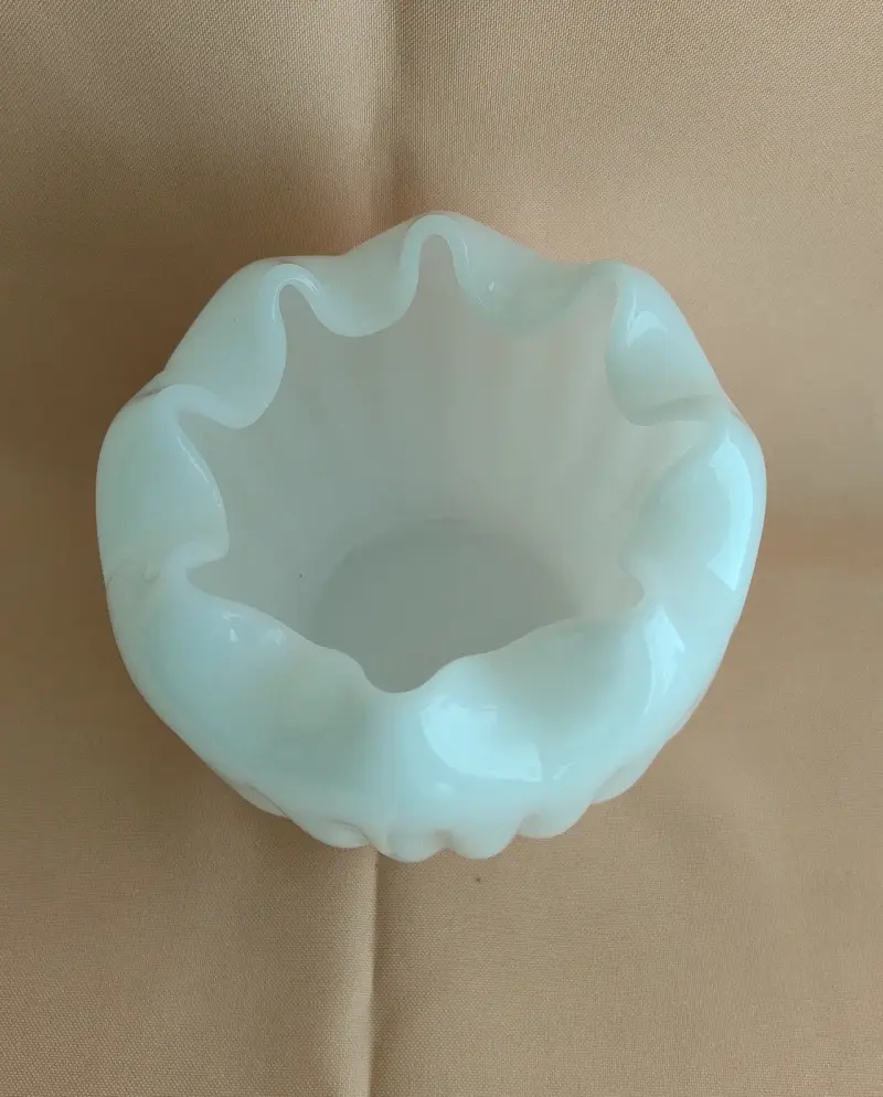 Florero Vintage Opalina Ruffe Rose Bowl Fenton - 3