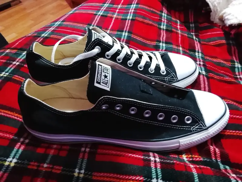 Zapatillas Converse All Star negras clásicas - 4