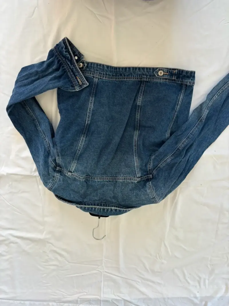 Chaqueta de mezclilla azul para mujer - 2
