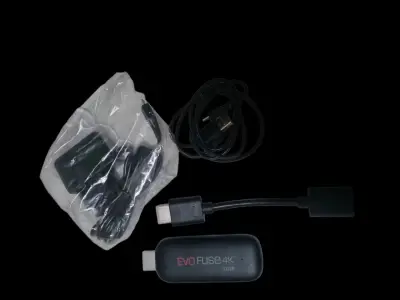 Adaptador EVO Fuse 4K 32GB con cables - miniatura 2