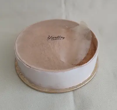 Polvera vintage Yardley de Colección - miniatura 6
