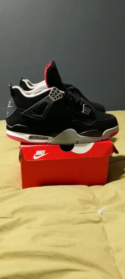 Zapatillas Nike Air Jordan 4 Retro Negras - miniatura 4