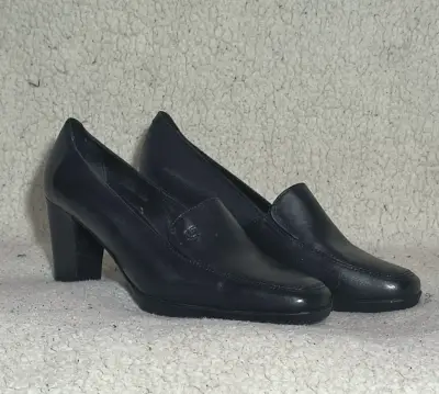 Tacones negros 16 Hrs - miniatura 1