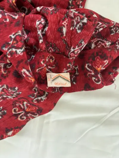 Pantalones anchos estampados rojos - miniatura 3