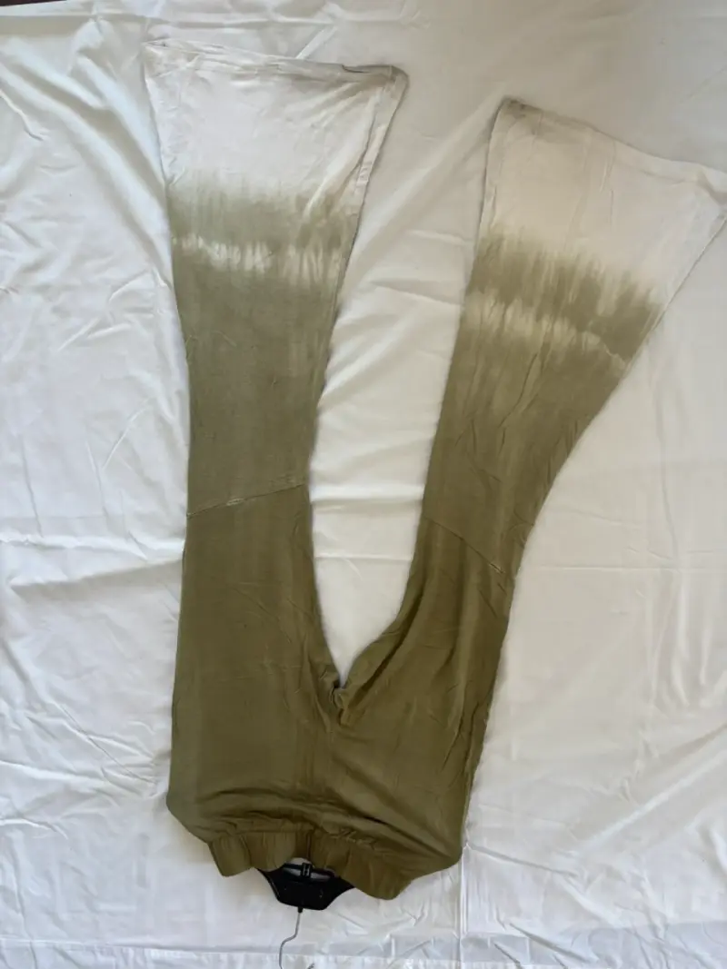 Pantalones acampanados verde degradado - 2
