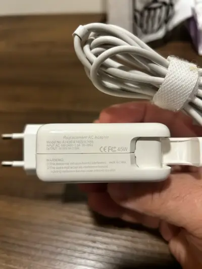 Cargador MacBook 45w 14.85v 3.05a  A1436/1465/1466 - miniatura 3