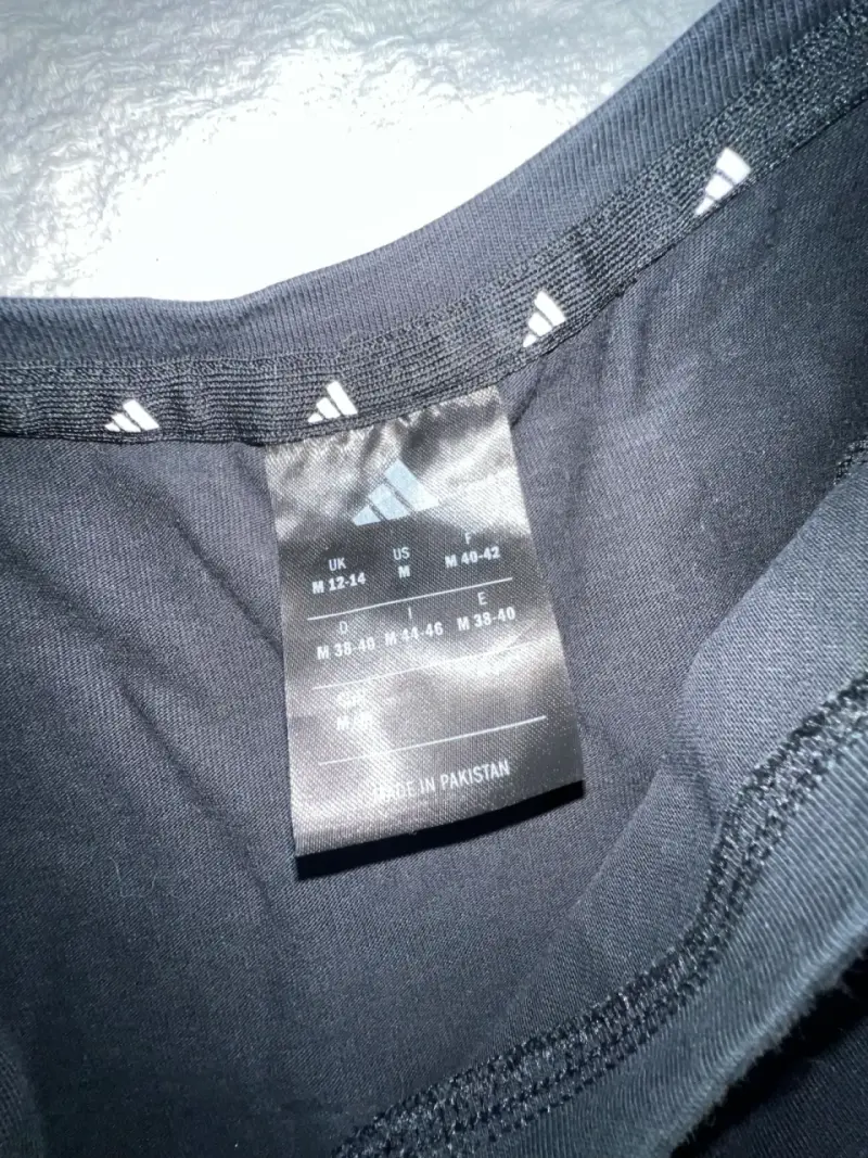 Polera sin mangas Adidas negra talla M - 3