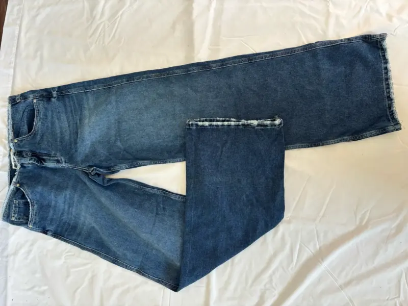 Jeans azul desgastado para mujer - 1