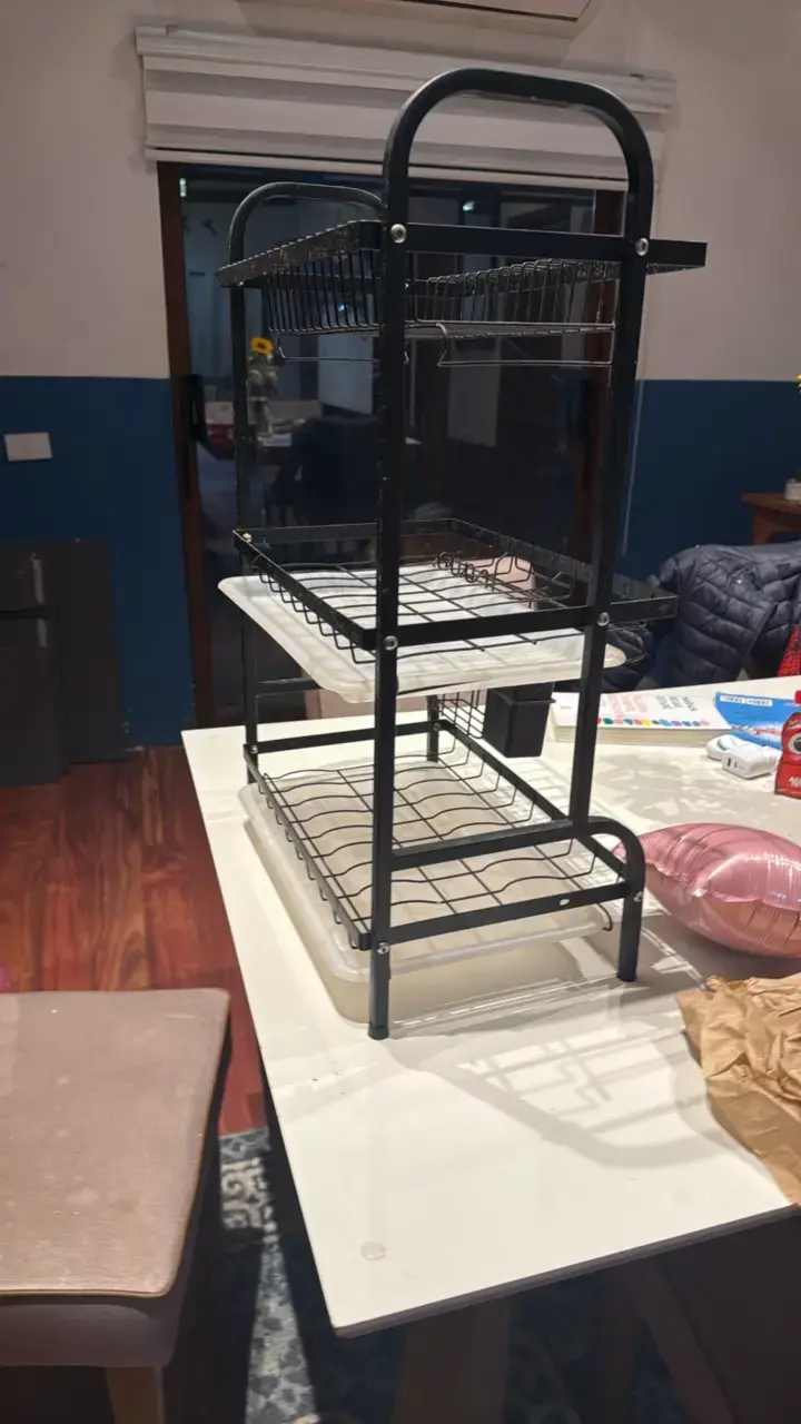 Estante de cocina metálico de tres niveles