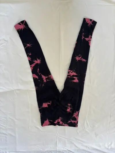 Leggings deportivos estampados negro y rosa - miniatura 2