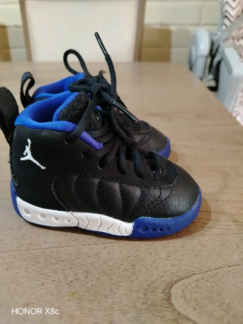 Zapatillas deportivas negras para niños - 1
