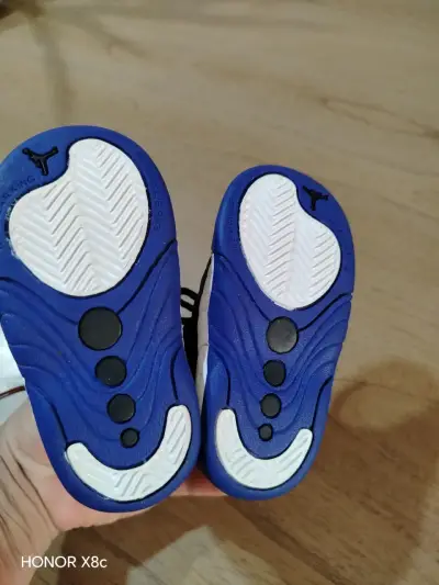 Zapatillas deportivas negras para niños - miniatura 3