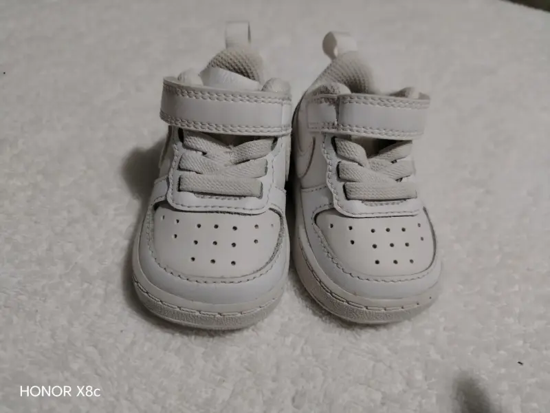 Zapatillas blancas para bebé Nike - 2