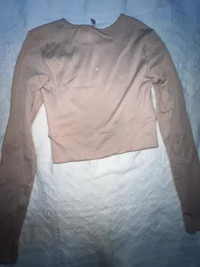 Top manga larga beige talla S - miniatura 3