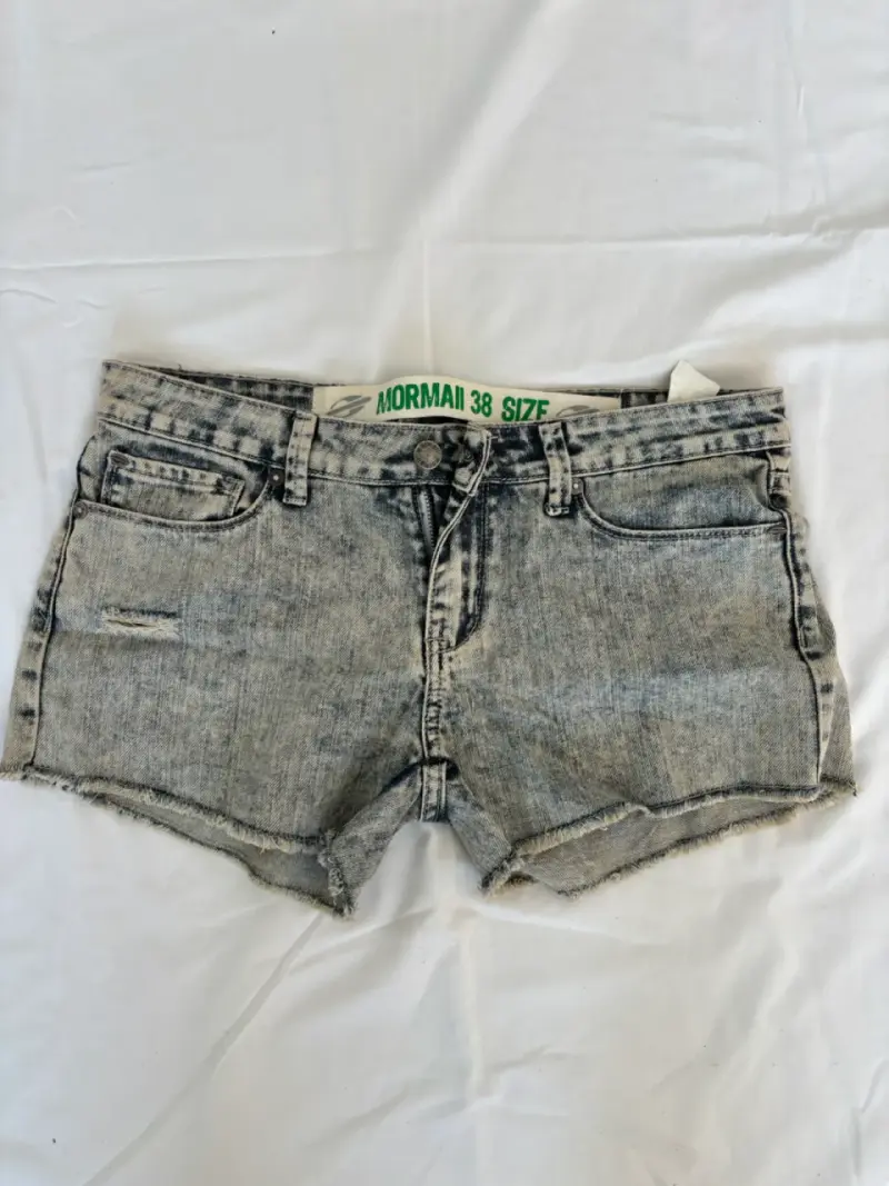 Shorts de mezclilla Mormaii talla 38 - 1