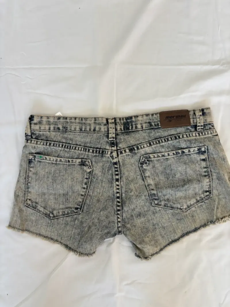 Shorts de mezclilla Mormaii talla 38 - 2