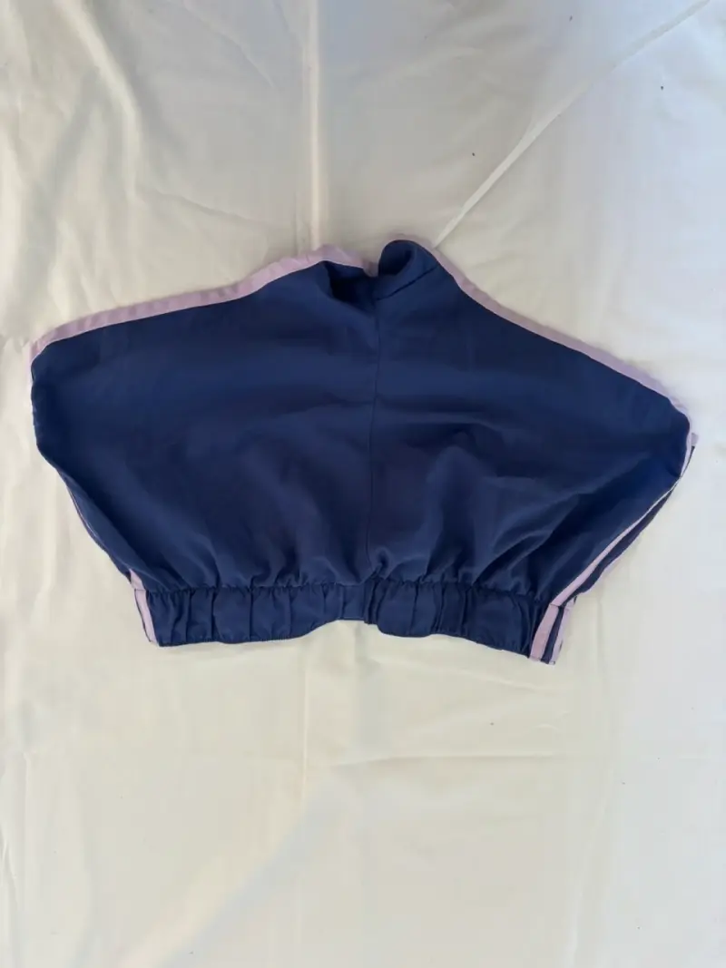Shorts deportivos adidas azul con ribete rosa - 2